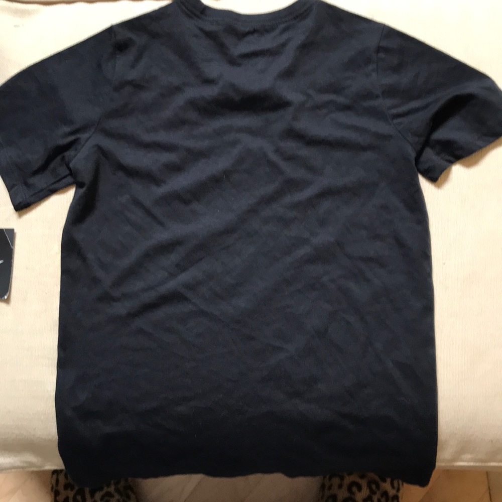Youth size Nike T-Shirt.🤾🏽‍♂️ NWT - Picture 2 of 7